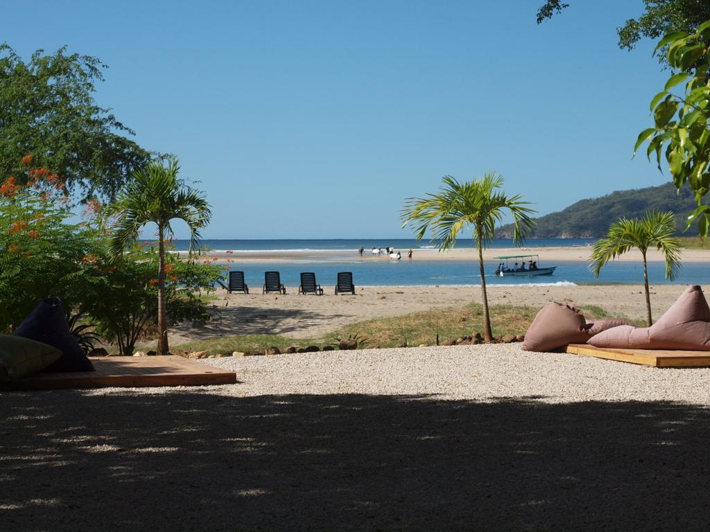 Hotel Casa Blanca Tamarindo Bagian luar foto